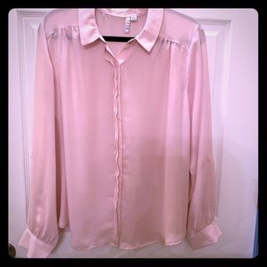 Pale pink cute blouse by Elle